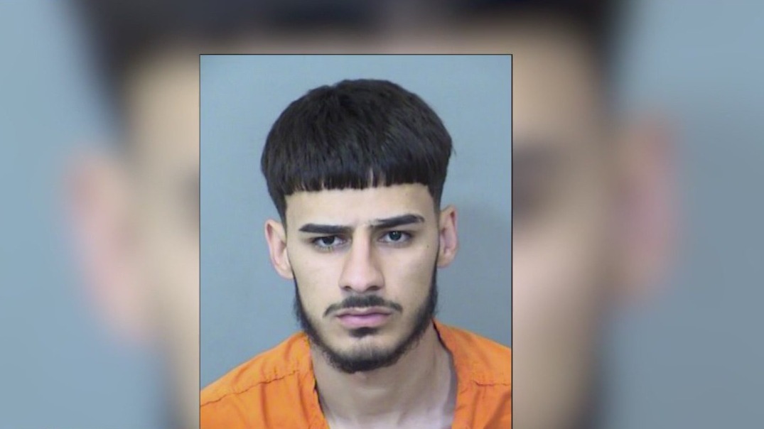 Man arrested in Phoenix shooting that left woman dead