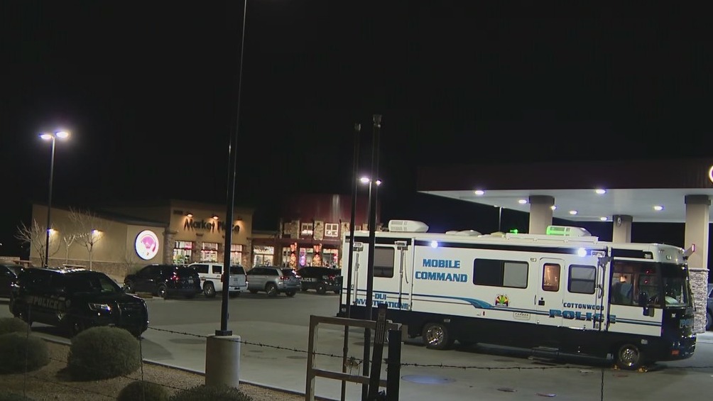 Arizona officer in critical condition after being shot in Camp Verde; suspect sought