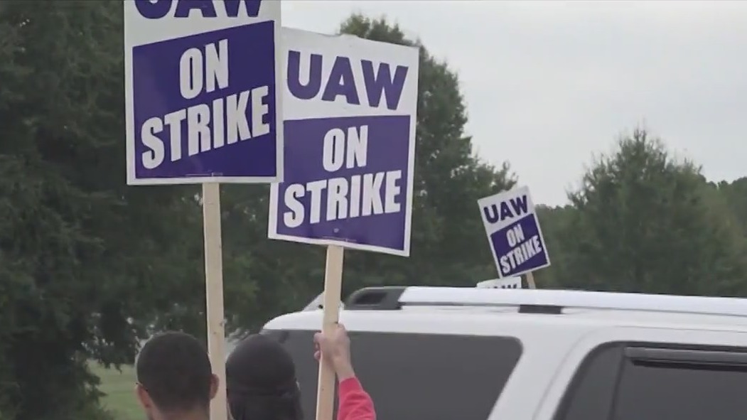 UAW strike could expand again Friday after no deal reached