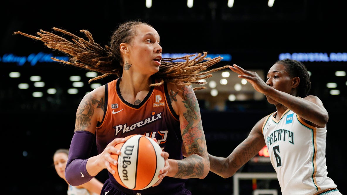 Brittney Griner breaks silence, says she will return to WNBA