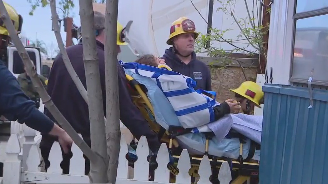 California mom falls in 25-foot hole