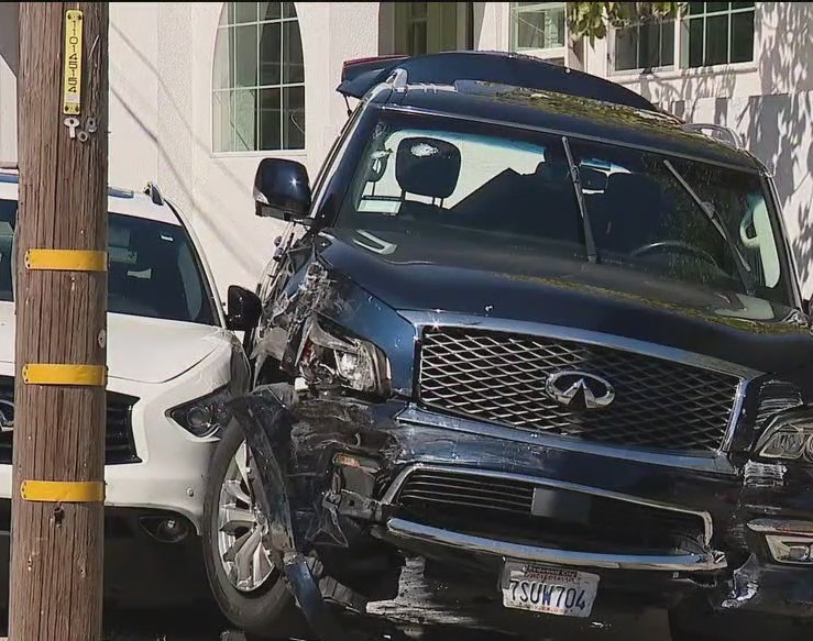 Family narrowly escapes shooting in Oakland's Tuxedo neighborhood