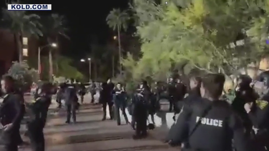 Police force pro-Palestinian protesters off UArizona