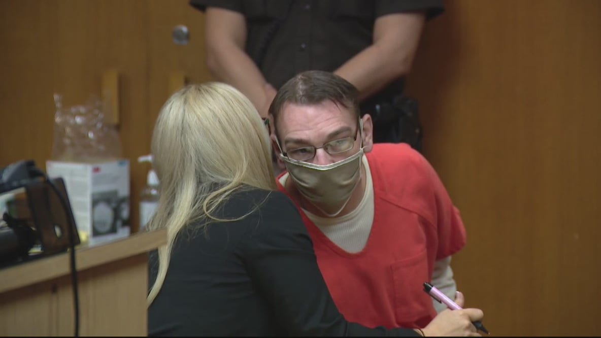 Judge to decide if Crumbley parents' cases should be moved out of Oakland County
