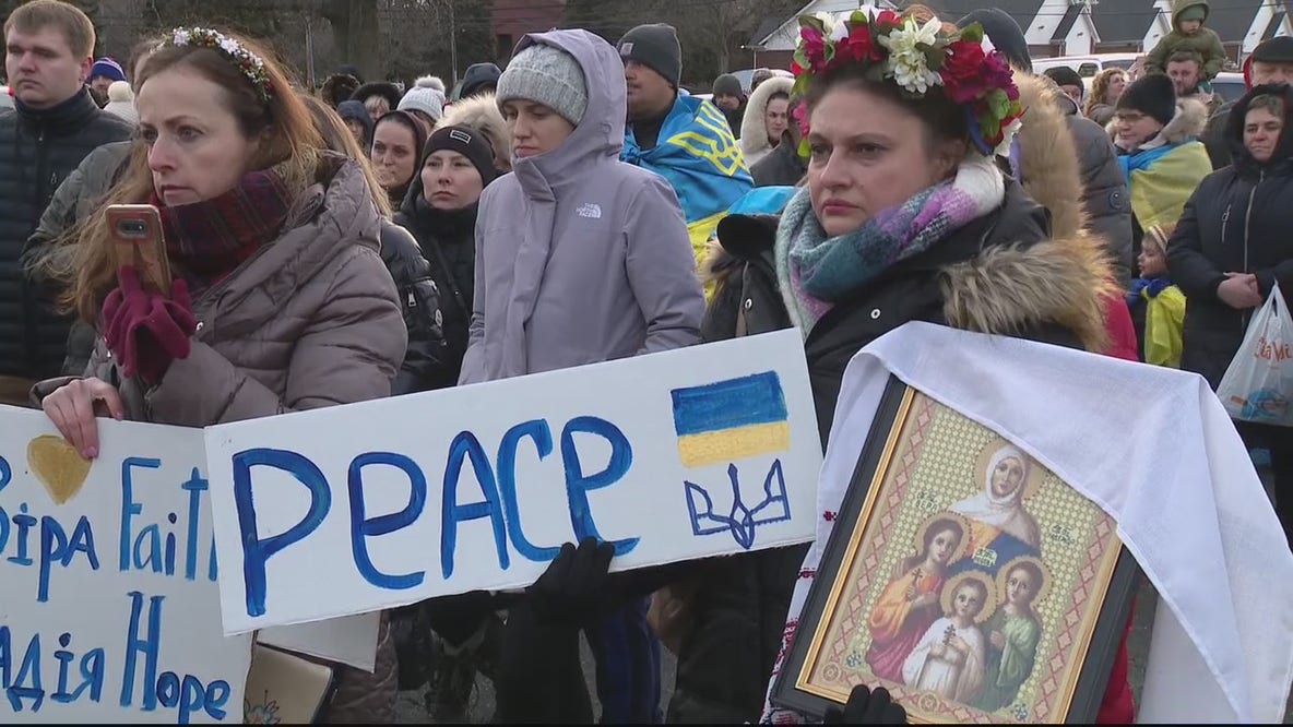 Rally held for Ukraine as Metro Detroiters remain on edge from Russian war machine invasion overseas