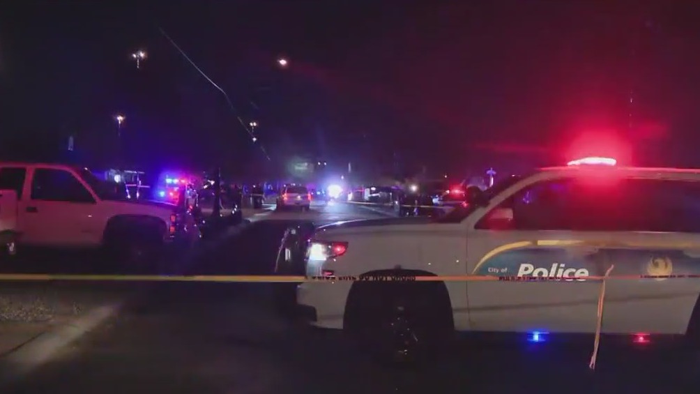 Suspect Hurt After Being Shot By Phoenix Officers | FOX 10 Phoenix