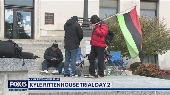 Demonstrations as Kyle Rittenhouse trial begins