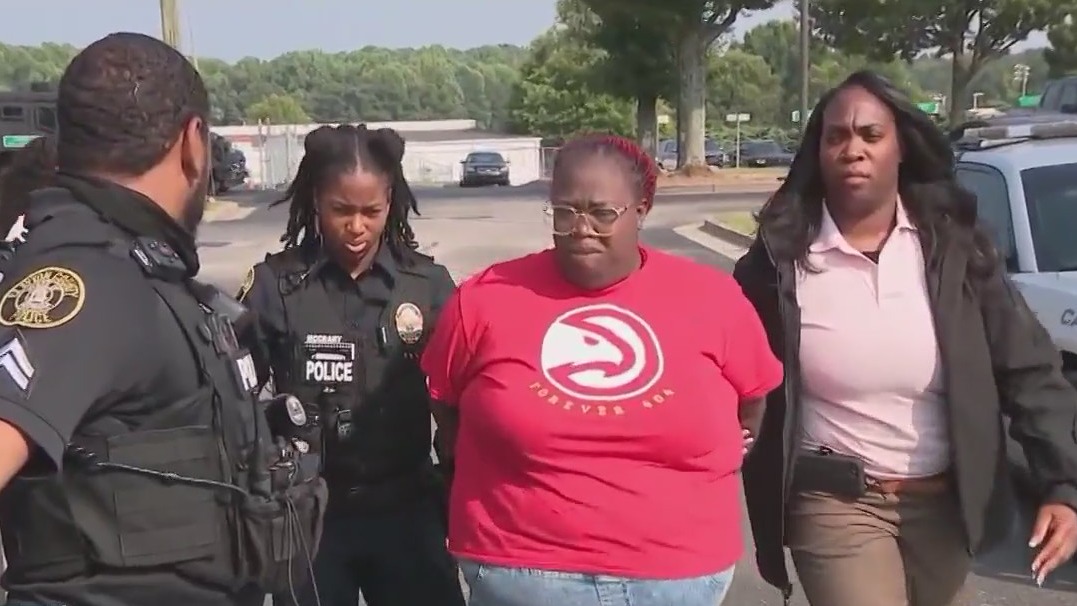 Mom of severely beaten 6 year old boy to appear in Clayton County court Mom of severely beaten 6 year old boy to appear in Clayton County court