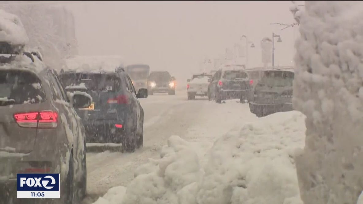Powerful Tahoe snow storm pushes back holiday travel from Bay Area