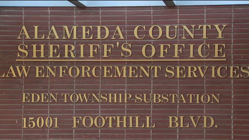 Bill to stop police from buying online searches, location tracking, advances