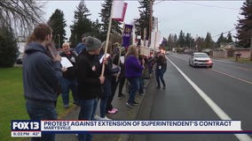 Educators and community members protest contract extension for Marysville superintendent