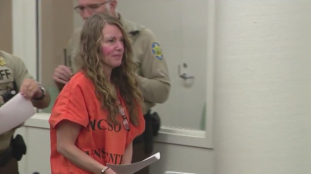 'Doomsday Mom' Lori Vallow's Arizona trial delayed