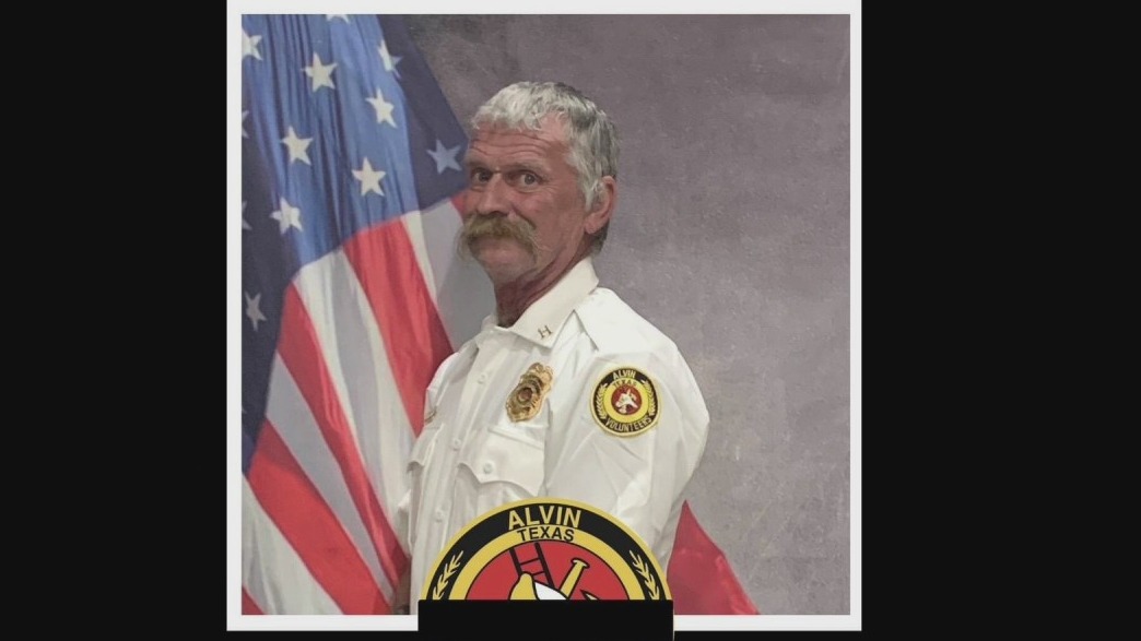 Volunteer firefighter of more than 20 years with Alvin FD passes away