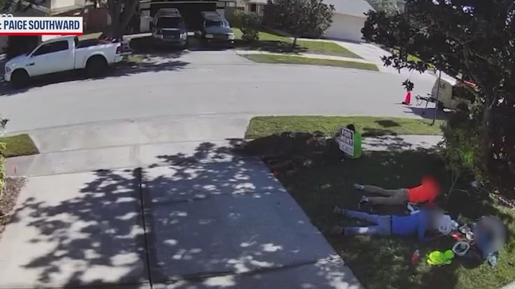 Contractors lounged in yard, woman says