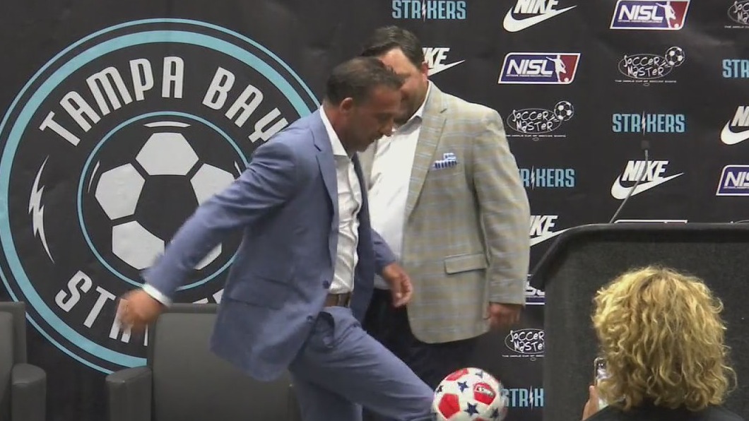 Former American footballer to coach Tampa Bay Striker soccer