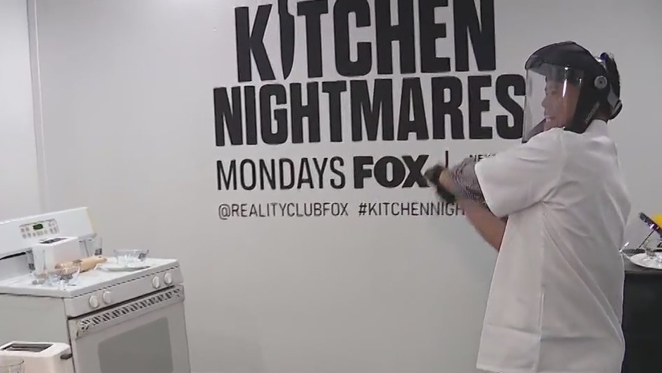 'Kitchen Nightmares' rage room comes to LA