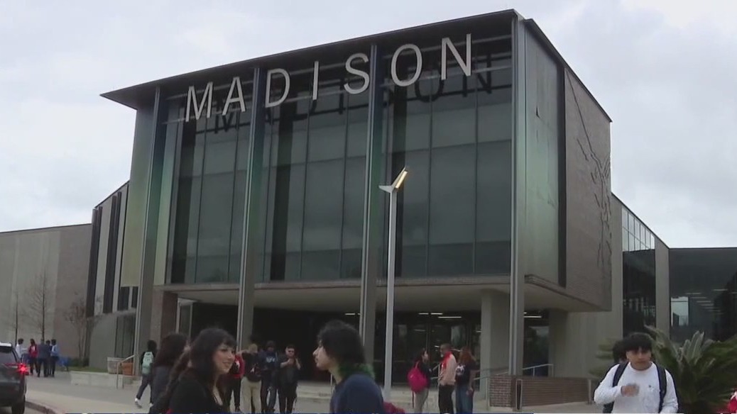 Madison High School students protest cell phone ban