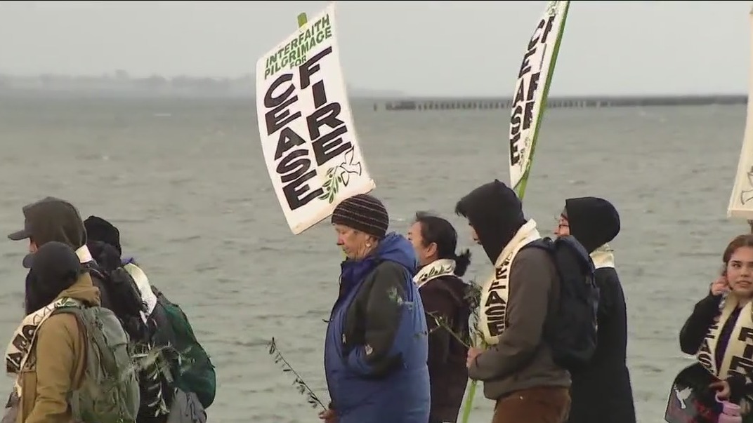 Hundreds take part in all-day Gaza ceasefire walk across East Bay