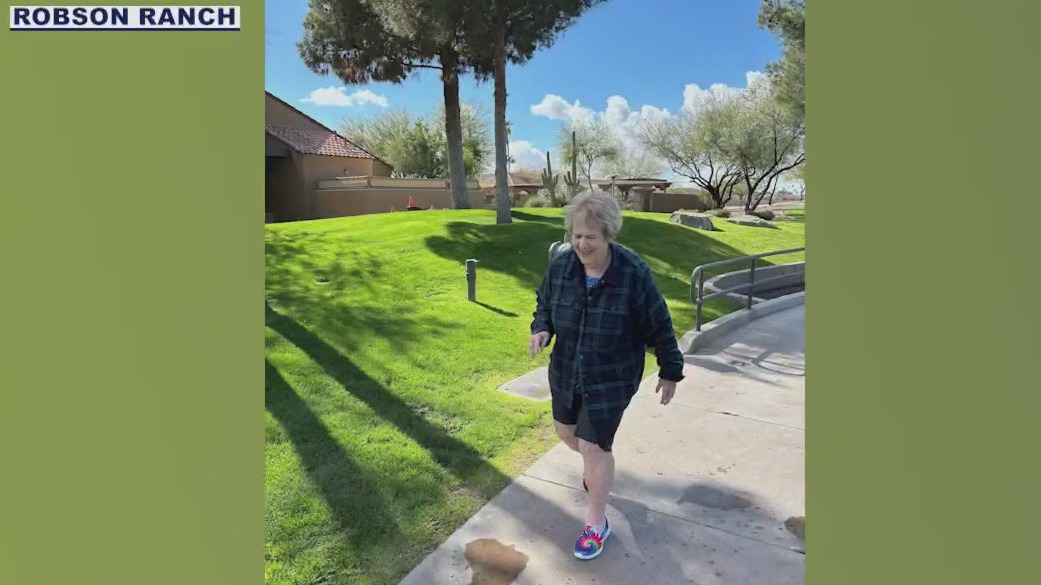 80-year-old Arizona woman competes in triathlon