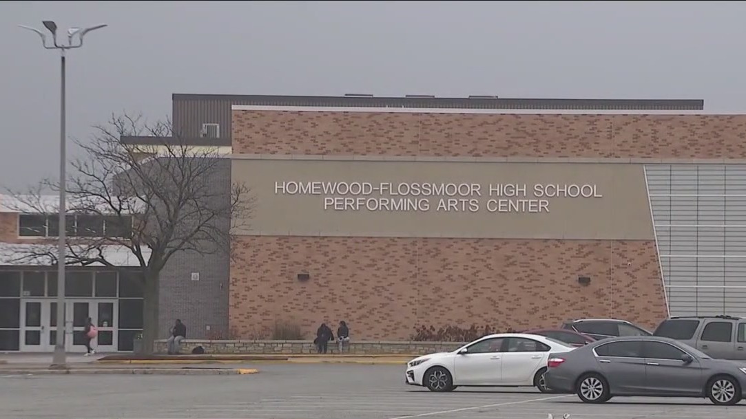 Homewood-Flossmoor High School students disappointed as prom sells out due to venue issues