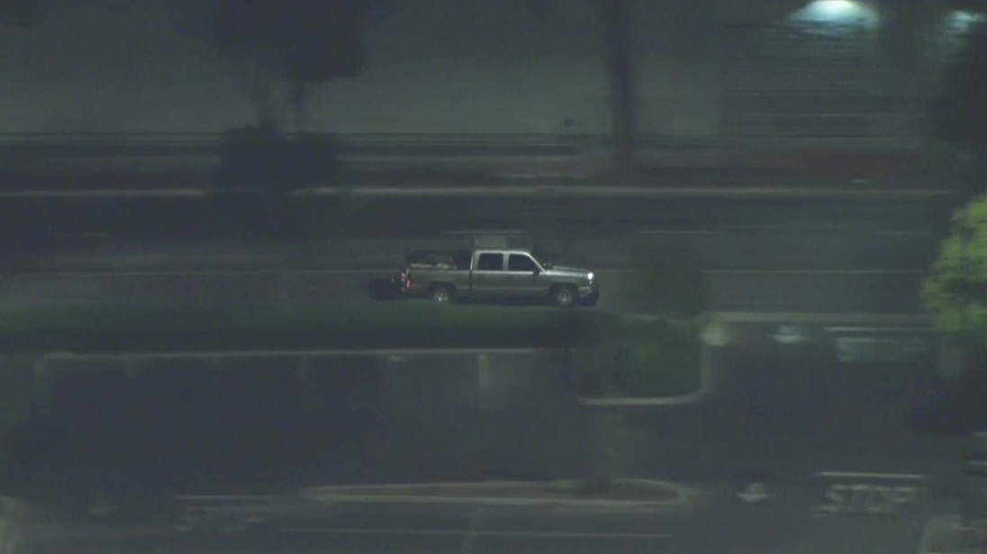 Police chase across Whittier, Long Beach