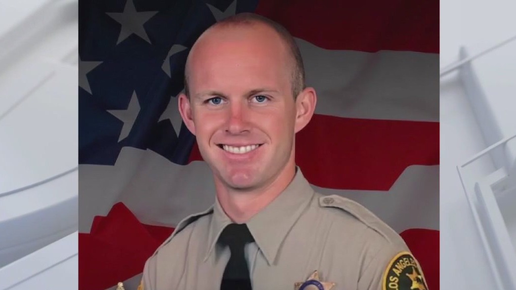 Vigil held for killed Palmdale deputy