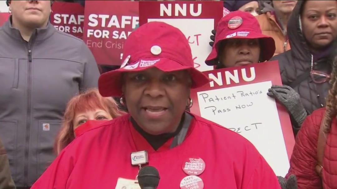 Contract negotiations drag on for UChicago nurses and grad students