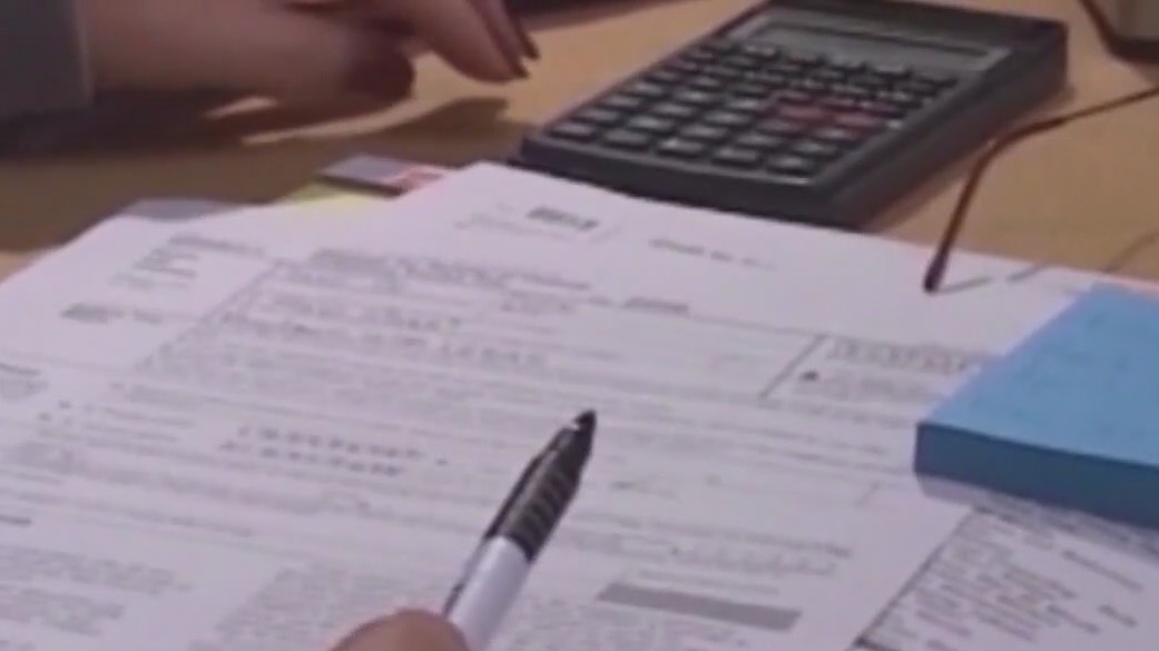 How to avoid scams during tax season