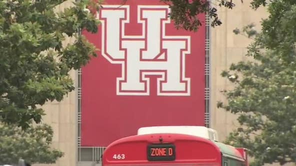2 University of Houston students confronted by police while rehearsing play