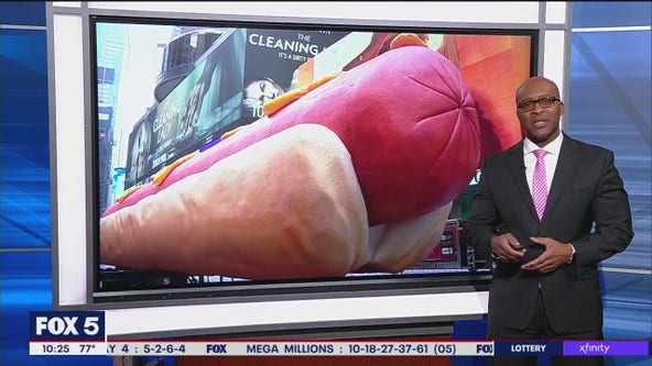 Giant hot dog takes over Times Square