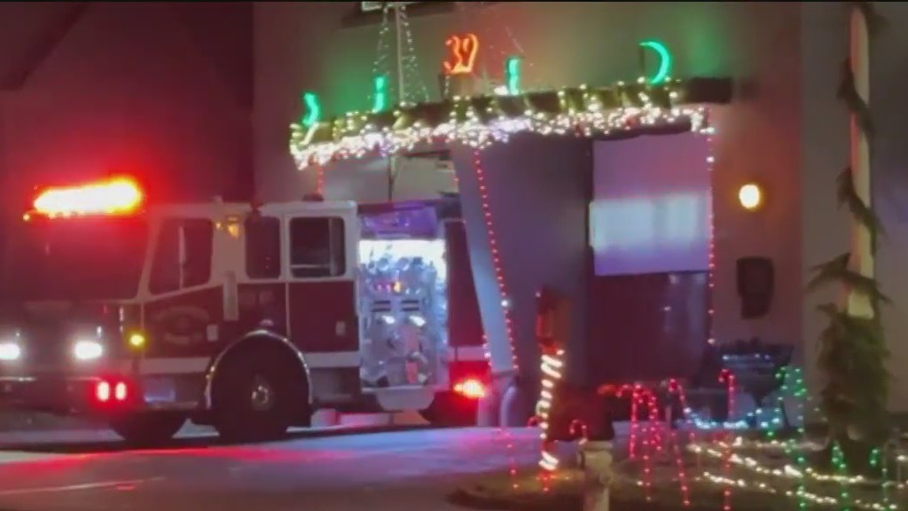 SFFD stations compete over best holiday decorations