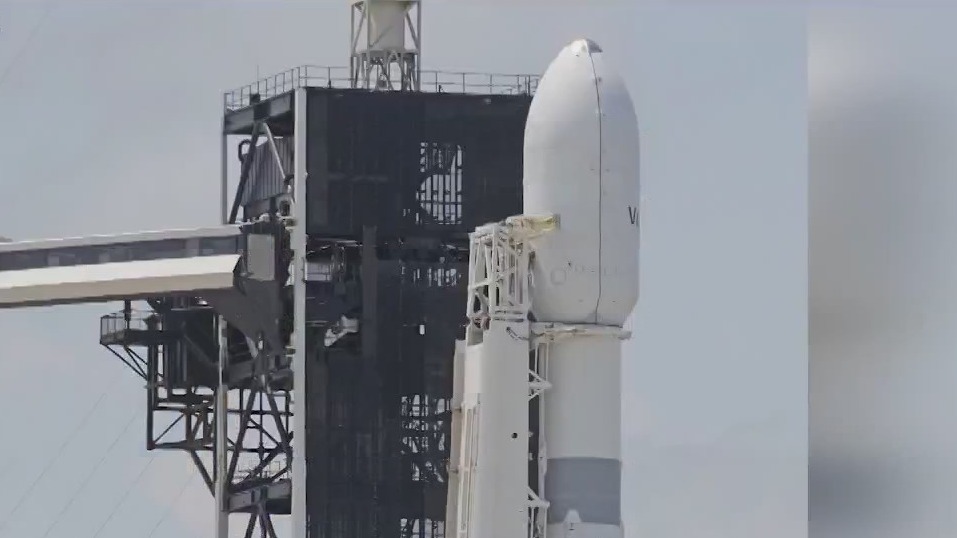 Photo: Lightning bolt strikes launch pad at Kennedy Space Center