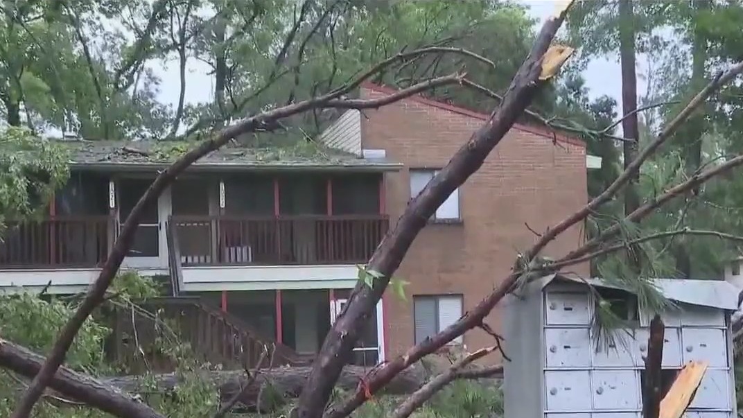 At least 1 dead after possible Florida tornadoes