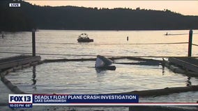 1 dead, 1 injured after floatplane crashes in Lake Sammamish; neighbors rushed in to save pair on board