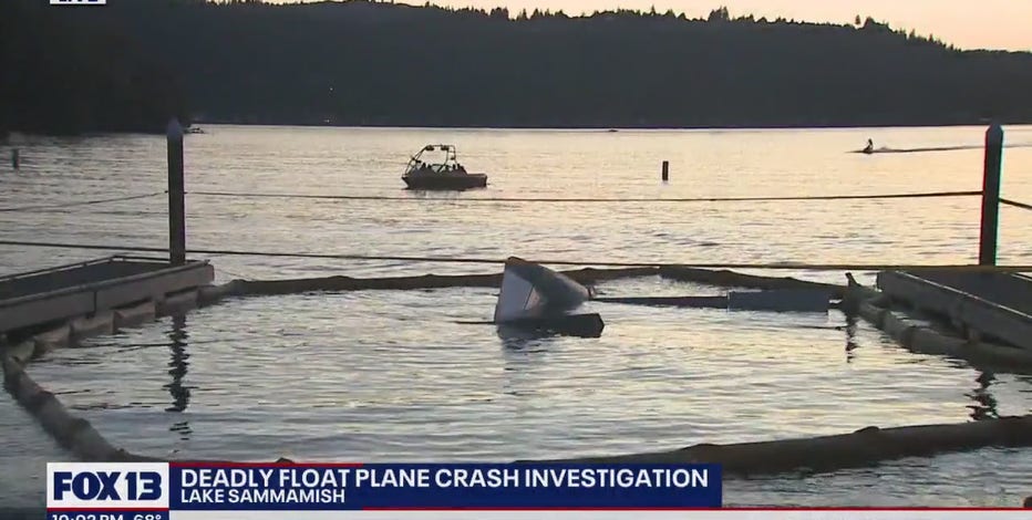 1 dead, 1 injured after floatplane crashes in Lake Sammamish; neighbors rushed in to save pair on board