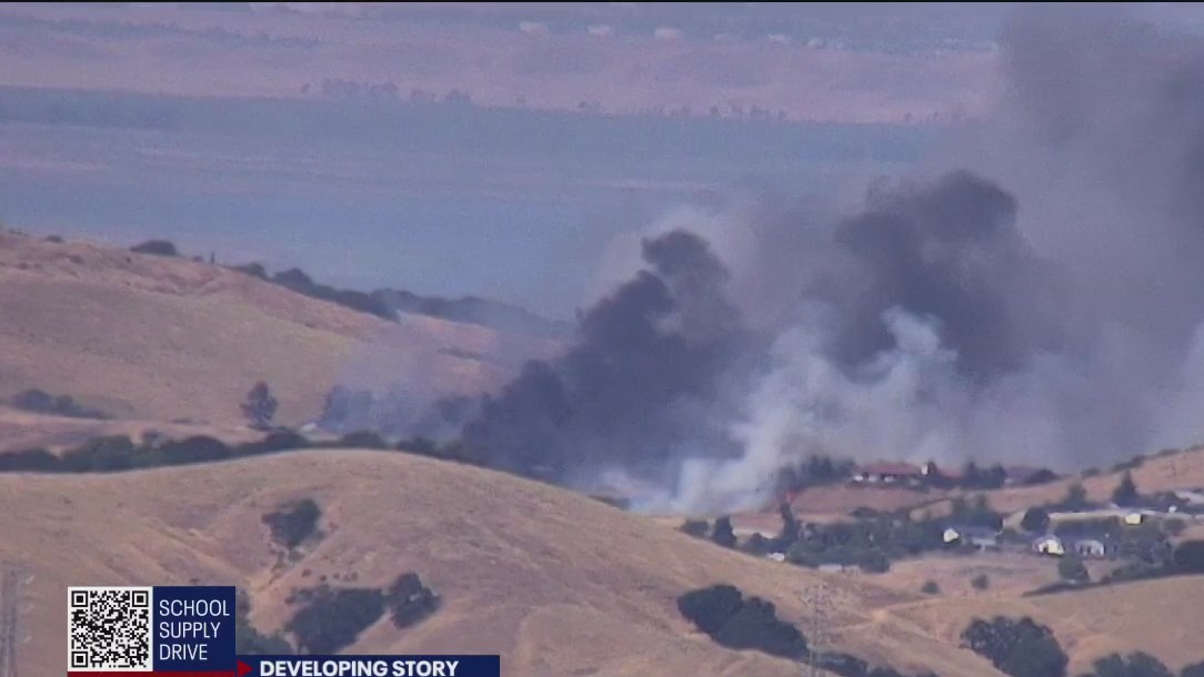 Vegetation fire 80% contained near community of Briones