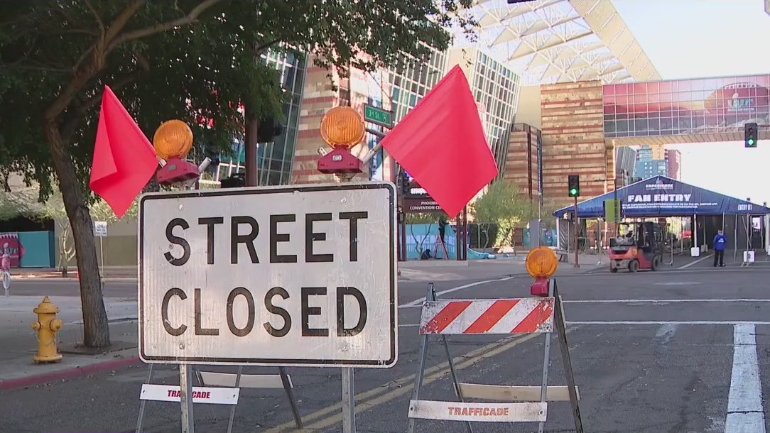 Super Bowl LVII: Drivers can expect street closures, high parking fees in Downtown Phoenix