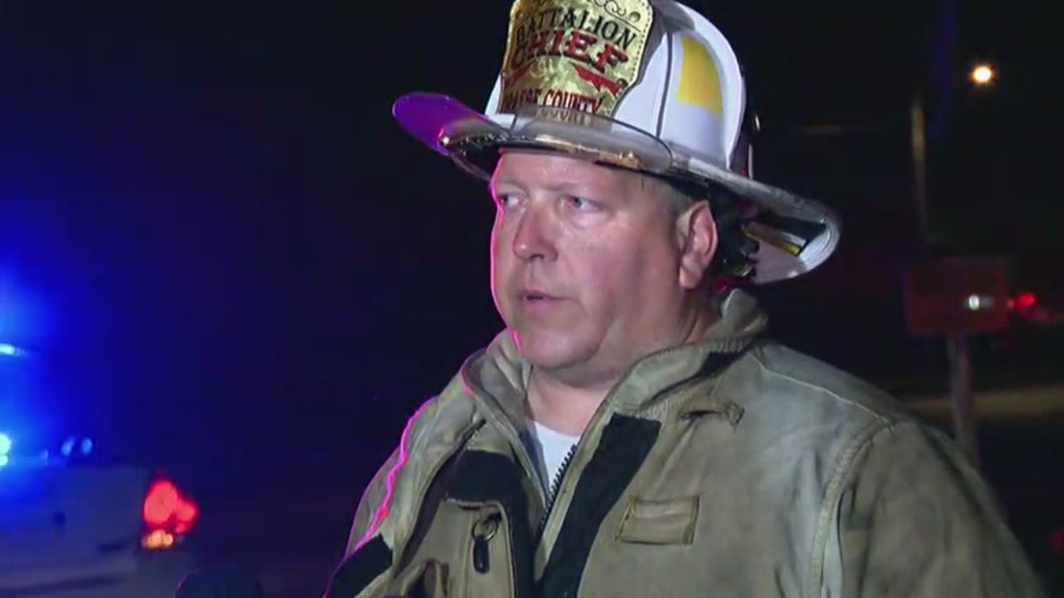 At least 2 injured in Orange County warehouse fire