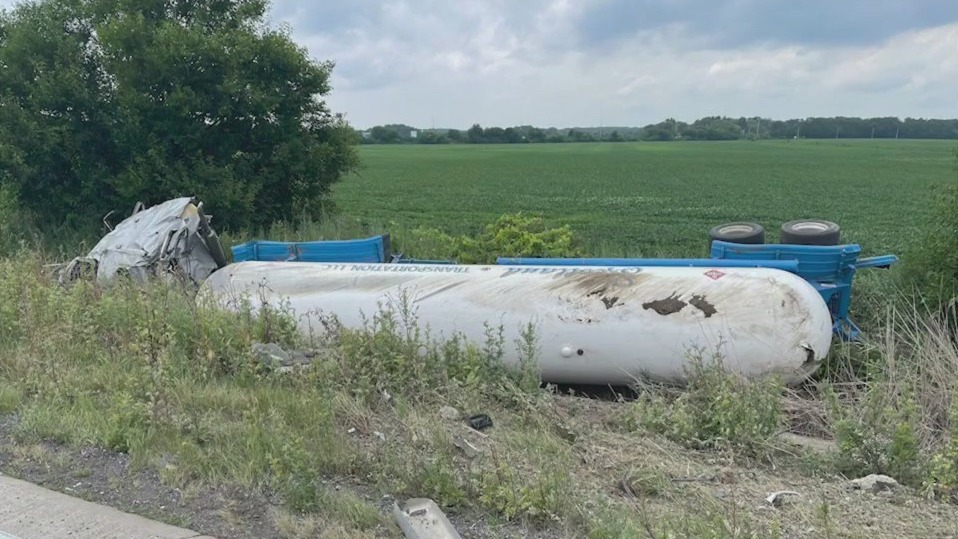 Tanker crash causes HAZMAT situation on I-65 in NW Indiana