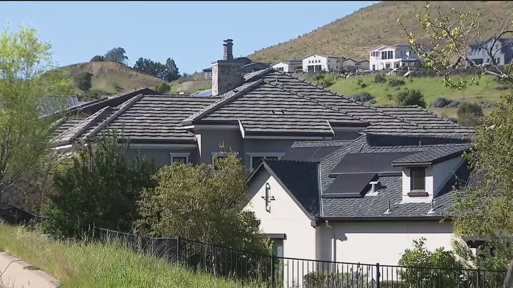 Fed up Scotts Valley residents look for answers after insurance companies drop coverage