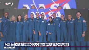 NASA introduces new astronauts