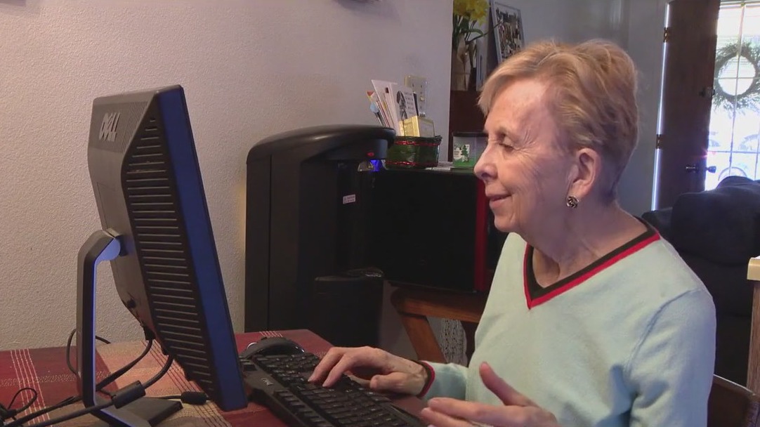 Mesa woman fell victim to online scheme