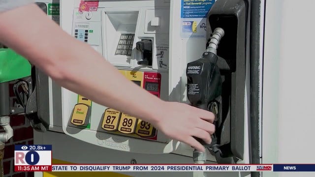 Are consumers skipping car dealers and buying private?