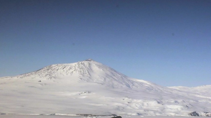 Volcano in Antarctica spews golden dust