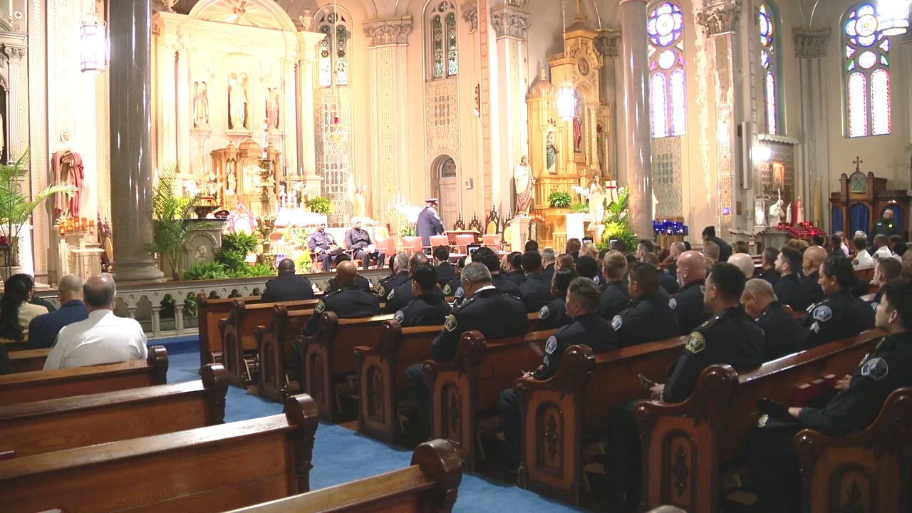 Annual inter-faith service honors fallen Detroit police officers