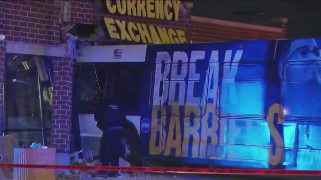CTA crashes into currency exchange on South Side