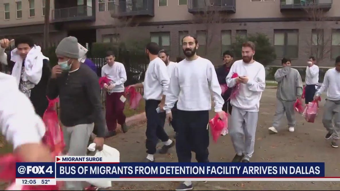 Migrants from detention facility arrive in Dallas