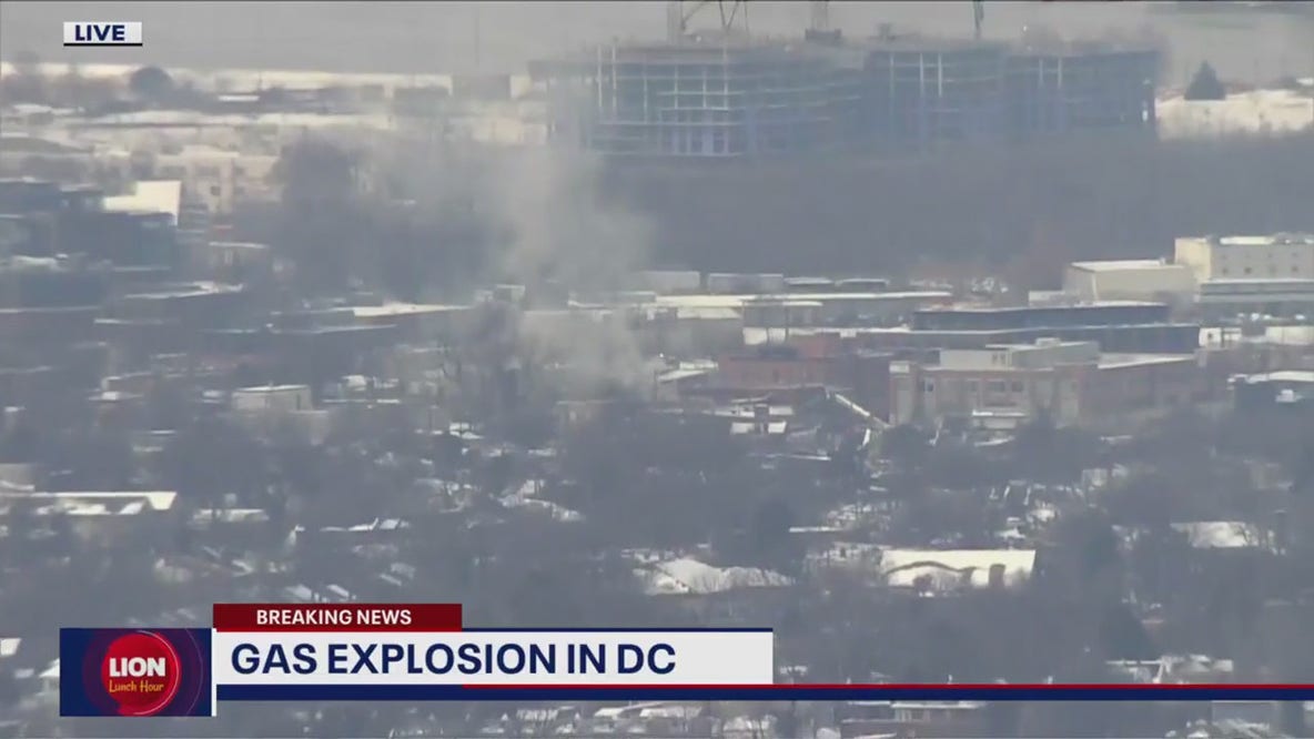 Gas explosion in DC after DC Fire and EMS responds to gas leak