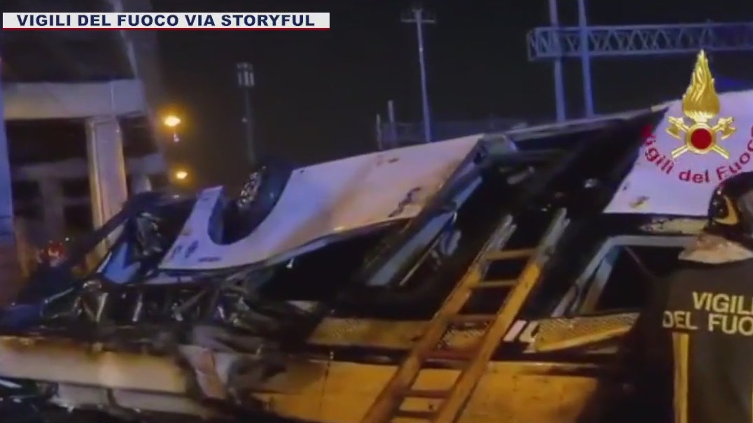 21 killed in Venice bus crash, fire