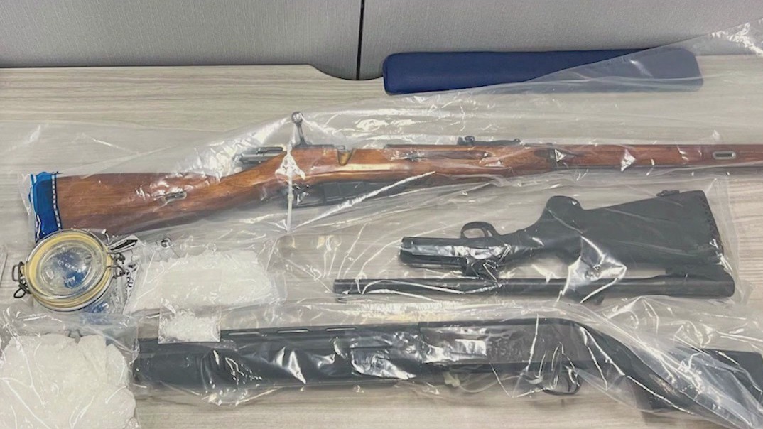 Human skulls, drugs, guns found at Mesa auto shop
